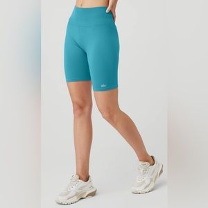 Alo Yoga 7” Seamless High-Waist Ribbed Biker Short NWOT